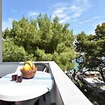 Brico Apartment Primosten
